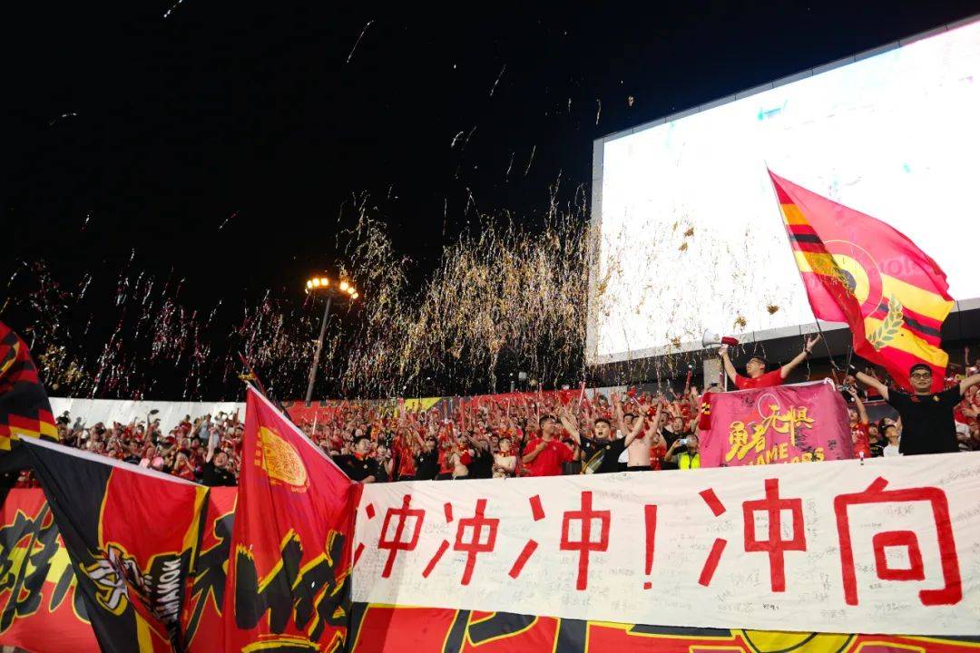 今晚！中甲5场对决，辽宁铁人vs铜梁龙激战，广州豹PK延边争锋