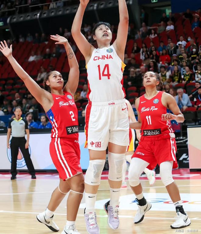 美国U16女篮狂胜波多黎各100分造成对方48次失误